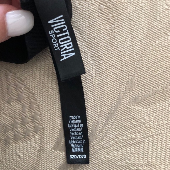 Victoria’s Secret Black and Gray Sports Bra - Picture 3 of 4